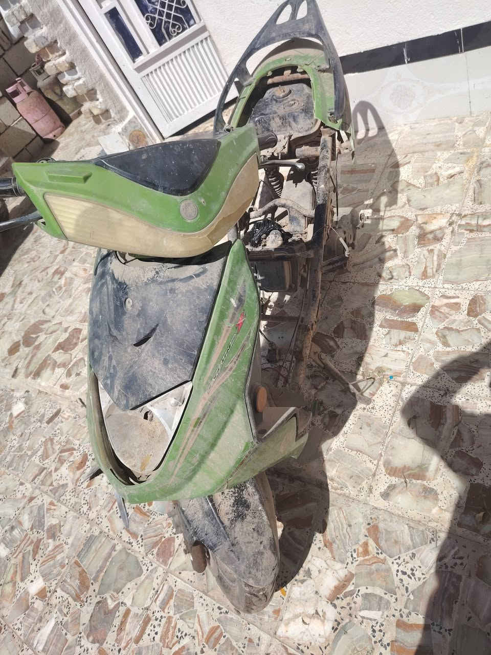 السلام عليكم دراجه سكنس لبيع مكينه شغال جانت بس نتركت بيع كوم حديد سعر ١٠٠وبيه مجال لشراي


**إذا كنت صاحب هذا الإعلان وتريد حذفه لأي سبب، رجاءا أرسل رسالة إلى الدعم الفني**