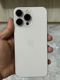 16برو ماكس بطاريته 98 ذاكره 256 ضمان ماستر  السعر 1400 07711174840