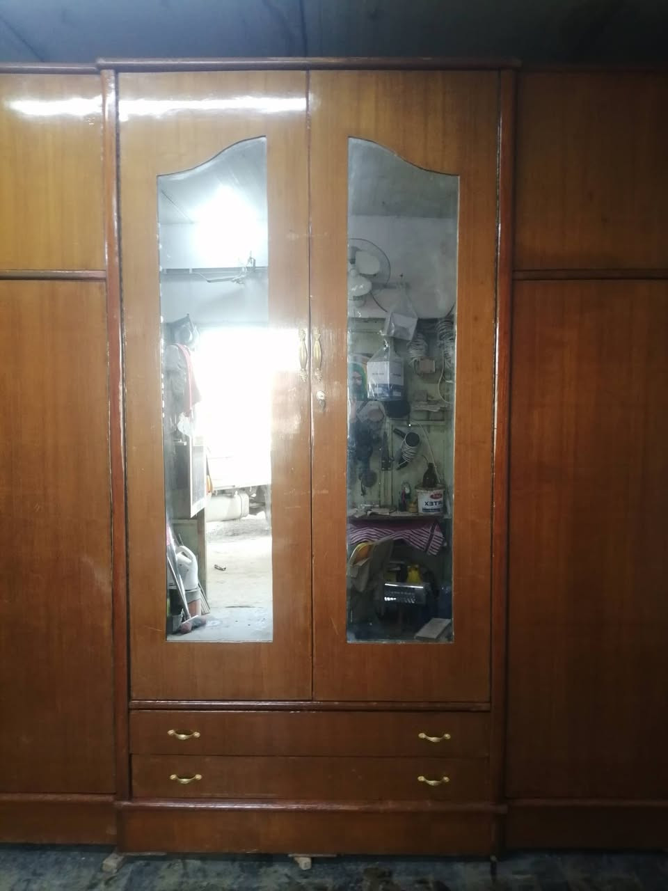 كنتور ابو 6 طابقين شغل صاج تسكام ثكيل للأستفسار عل الخاص أو *********** *********** ديوانيه
