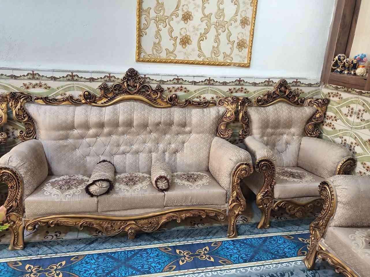 السلام عليكم تخم 20مقعد للبيع جديد وكلش نضيف الله يشهد سعره مليون و100 وبي مجال العنوان بابل الهاشميه الاتصال ع الرقم ***********
