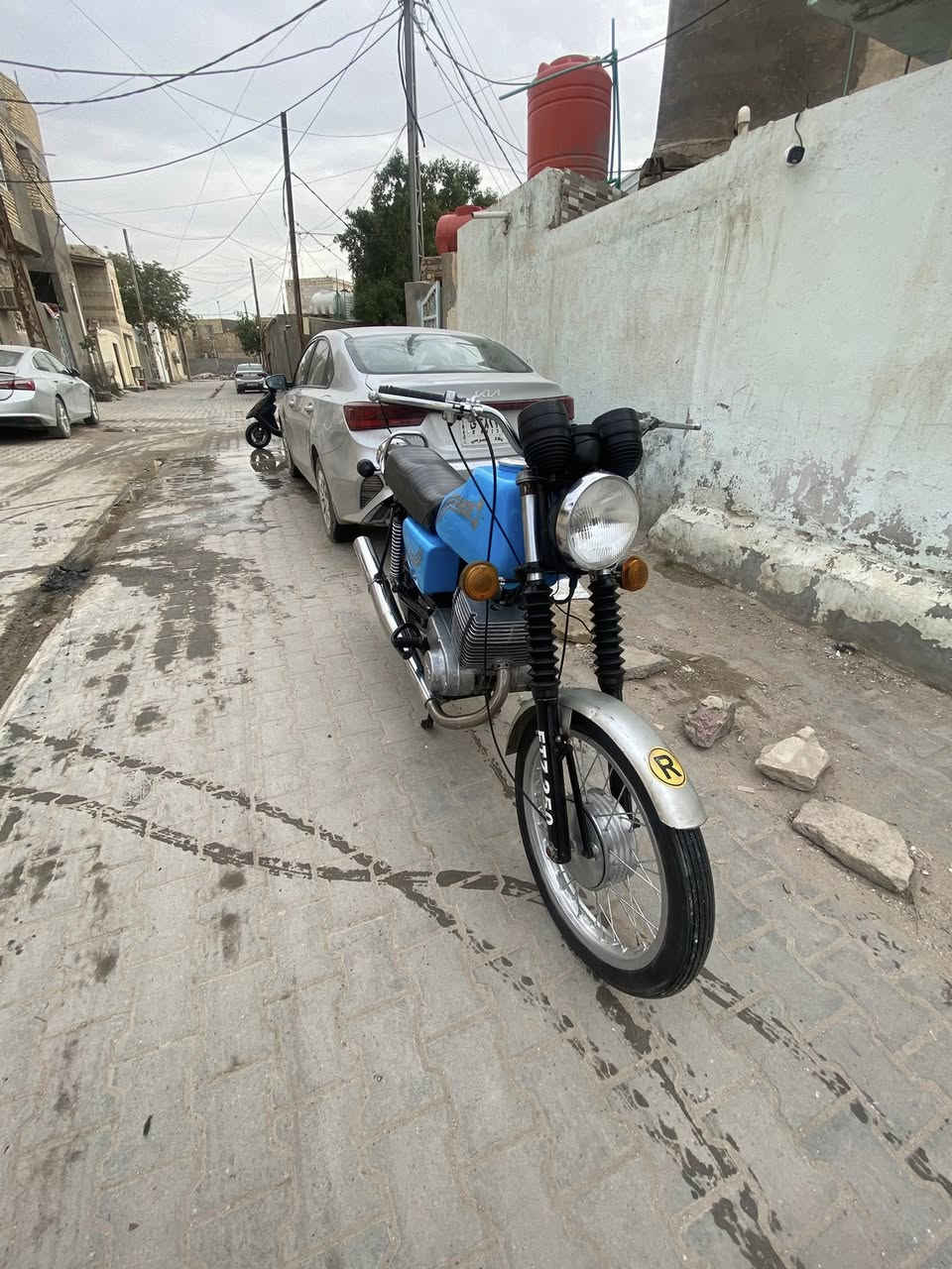 السلام عليكم دراجه MZ82 بدون سايس 4 دراجه غير من الله نكره تشتغل كصه جديده بعدهي عل سحك (مكاني سماوه ) سعر1600 )***********❤️
