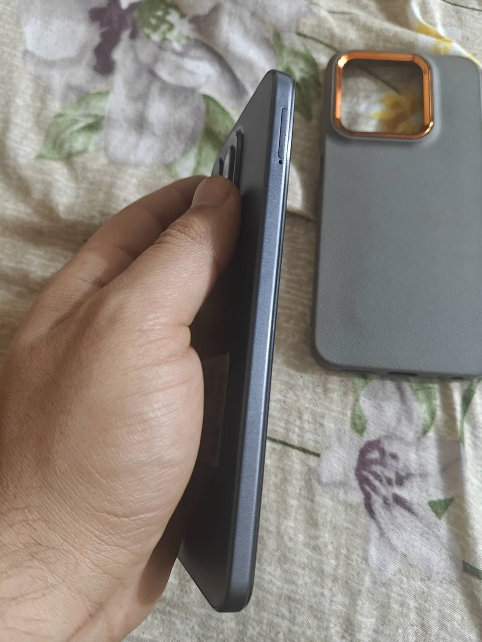 جهاز انفنكس ليريده ينطي سعر وياخذه فقط الشاشه مفطره مابي اي عطل مكاني بغداد
***********
