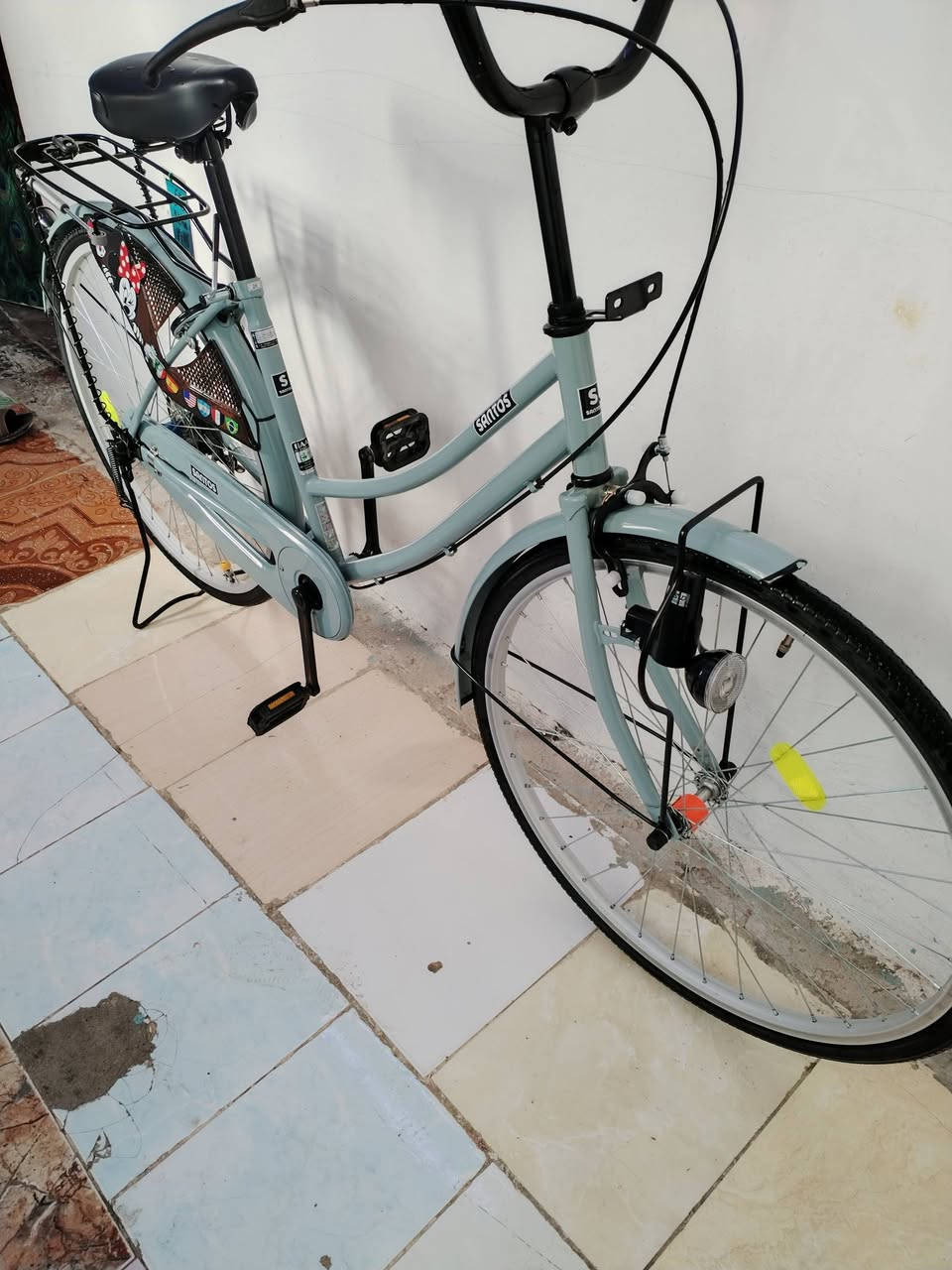 سلام عليكم باسكل للبيع فول نضافه سالي 8 ايام من نزلته من كرار ابو النقش شخط ما بي شركة سانتوس لون مميز سبنتي مكان كوفه يم جامع الحسان الشراي خاص او نتصال عل رقم ***********
