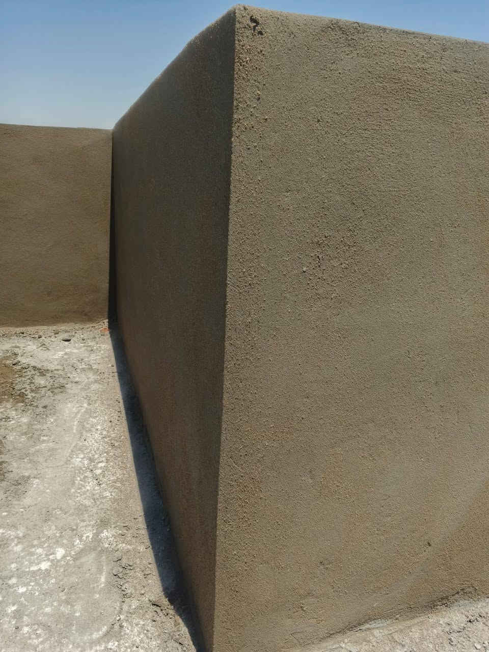 سلام عليكم كادر لباخ متفرغ شغل درجه اولى تصال على رقم ***********
