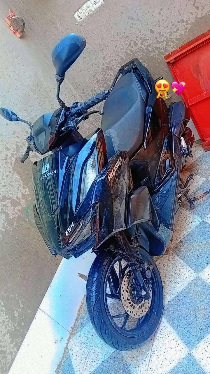 سلام عليكم درجه هوشه للبيع مكلف ب النشر دراجه جديده ***********
