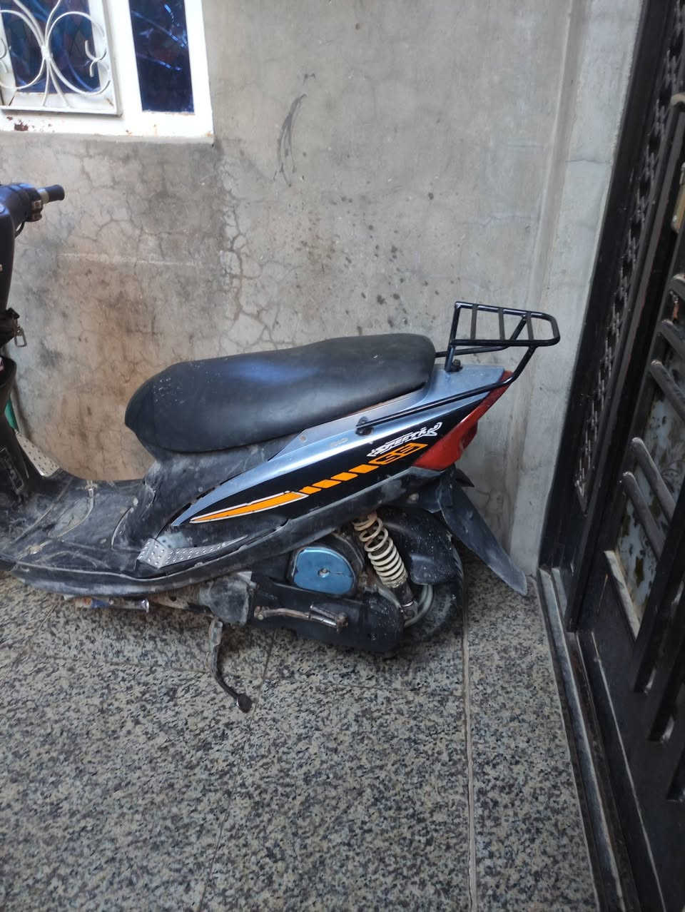 السلام عليكم ماكس عدلة ابيع كوم حديد ب350 او بيه مجال تشتغل كلشي مابيه مكينة خرسة بس خربطت ما اعرف اشبيهه او  كابريتر طوفت مكاني بغداد مدينة الصدر  ***********
