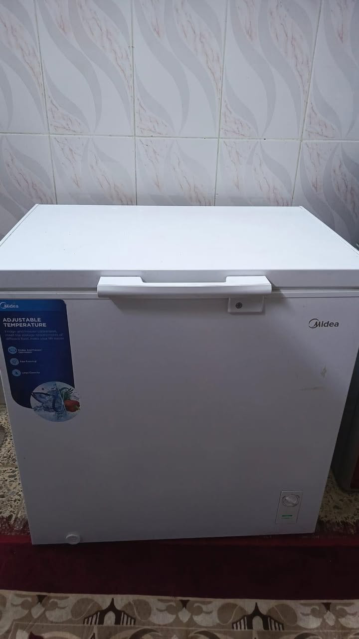 غراض منزلية مستعملة نظافة 95 ‎%‎ مجمدة 10 قدم ميديا مشتغلة شهرين سعرها 200 . فرن كهربائي حجم كبير سعرة نظافة 90 ‎%‎ سعرة 200 مكاني تكريت ***********
