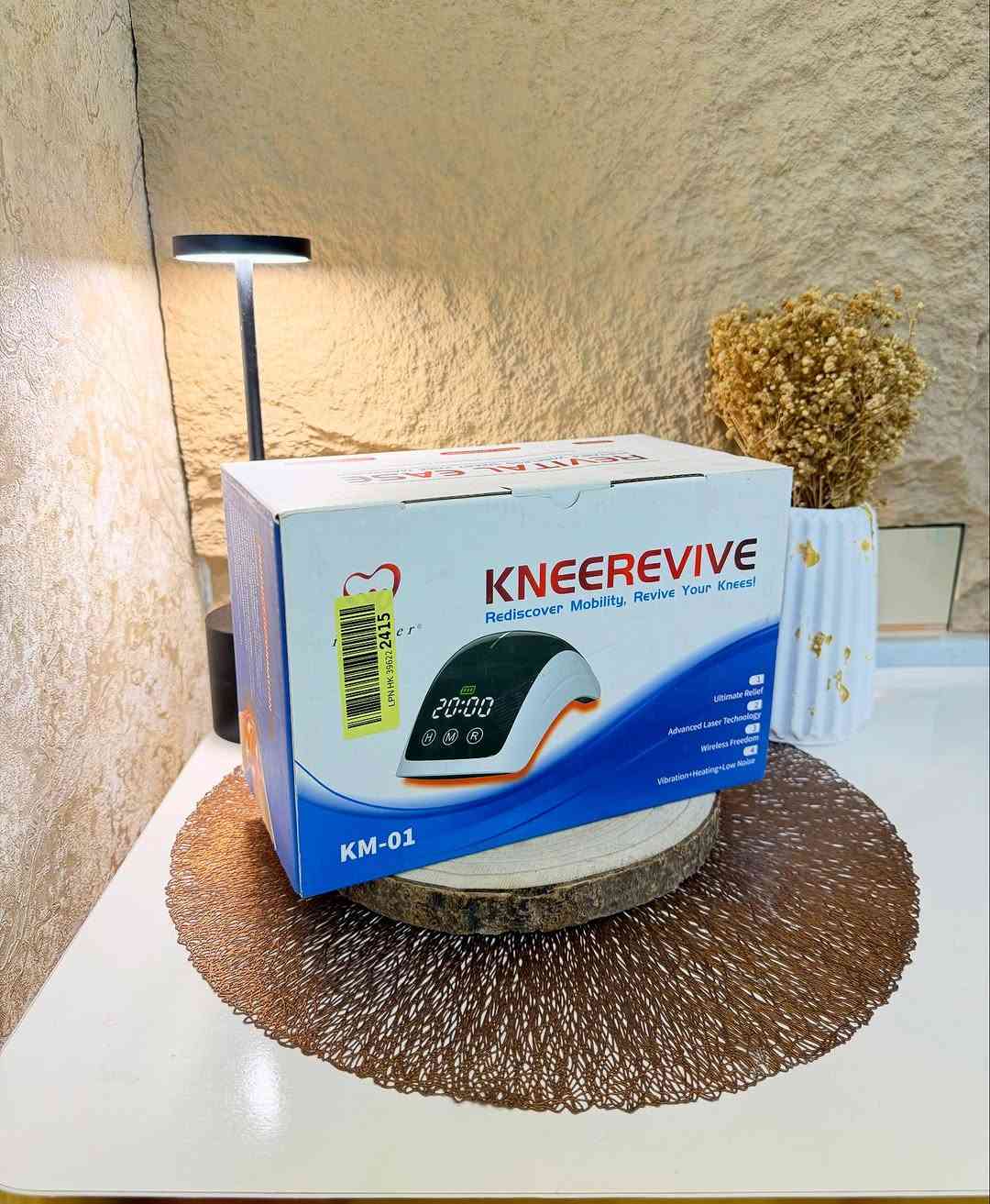 جهـاز تدليك الركبـة والكتف شحن محمـول 
جهـاز تدليك الركبـة والكتف لتخفيف آلام المفاصل والتورم 
جهـاز تدليك يعمل بالضوء الأحمر يهتز ويتم معالجته بنبضات الضوء الأحمر مما يجعله اكثر راحة في الاستخدام 
الضوء بالأشعة فوق الحمراء القوية تساعد على تعافي المفاصل 
ترددات (660-630) نانو متر يخترق الأنسجة تحت الجلد ويساعد في انتاج الكولاجين وأما ضوء الأشعة تحت الحمراء بطول موجي (880) نانومتر فتكون منطقة الإشعاع فيه اكبر مما يسهل امتصاصه من قبل الأنسجة مما يسمح بتعافي العضلات 
شاشـة عرض ضوئية رقمية تعمل بنظام اللمس يمكن التحكم في أنواع الاهتزازات ومعرفة مستوى شحن البطارية 
بطارية ليثيوم ذات سعة كبيرة قابلة لأعادة الشحن 
جهـاز فعال للتخلص من الإصابات الأنسجة الرخوة والإصابات الرياضية ويقلل التهاب وتمزق الشعيرات الدموية 
جديد بالباكيت مع كافة الملحقات 
للتفاصيل اكثر داخل الموقع الرسمي 
السعـر ٤٠ الف 💰 
ملاحظة (عند الشراء فحص المنتج قبل مغادرة المندوب بعدها نكون غير مسؤولين)
توصـيل 🚚 بغداد ٥ آلاف 
توصـيل 🚚 محافظات ٦ آلاف⁩


**إذا كنت صاحب هذا الإعلان وتريد حذفه لأي سبب، رجاءا أرسل رسالة إلى الدعم الفني**