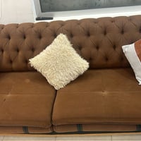 كنبة • صوفا