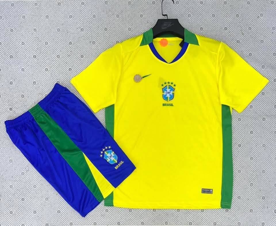 دريس منتخبات كأس العالم 2026 👍
بكل الانواع 👍
M L XL XXL 👍
#خانقين شارع المصرف داخل الفرع مقابيل مجمع باريس ***********
