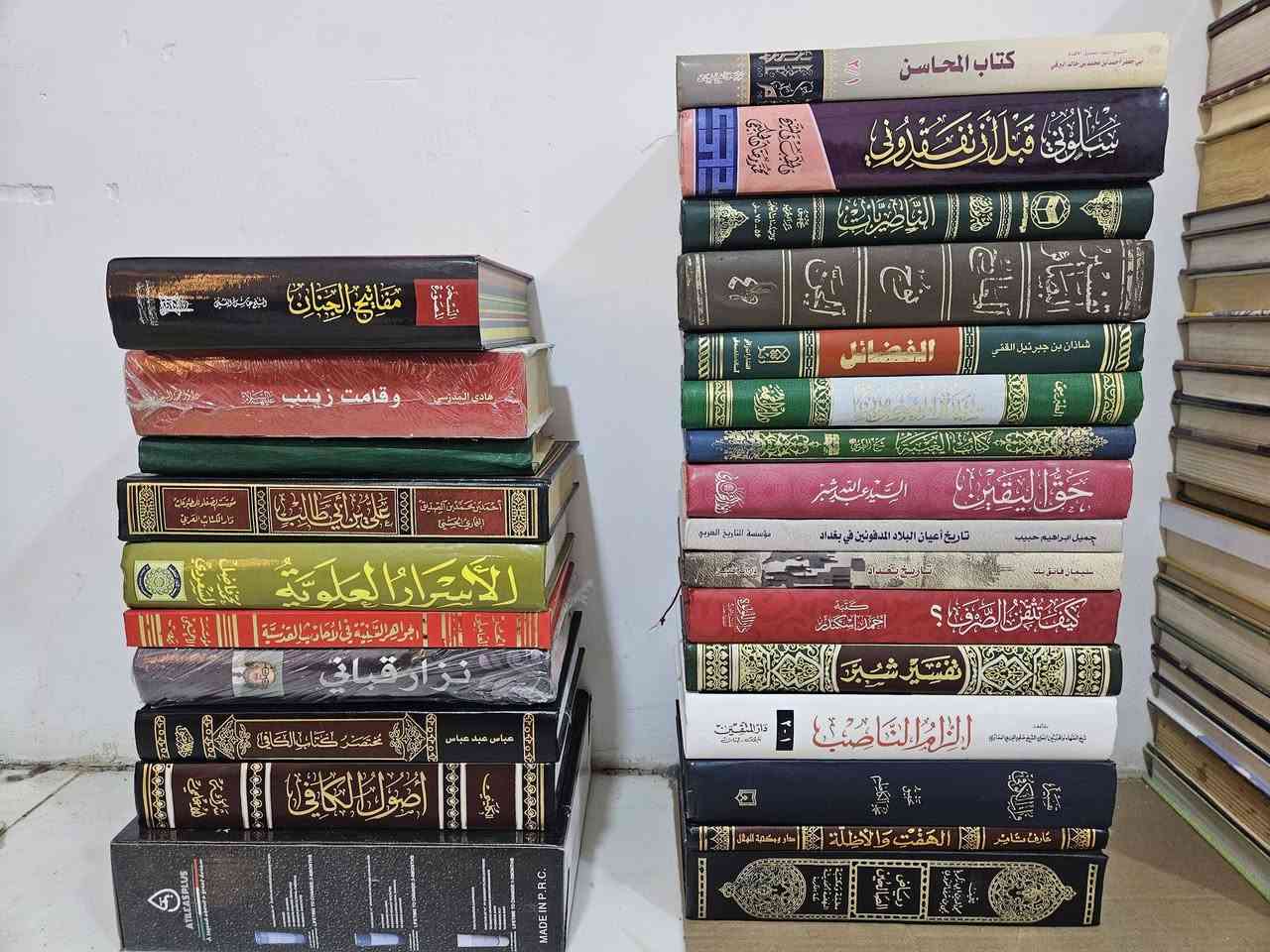 كتب للبيع بالكامل أو كلمن وسعره 
الأسعار تحت الصور


**إذا كنت صاحب هذا الإعلان وتريد حذفه لأي سبب، رجاءا أرسل رسالة إلى الدعم الفني**