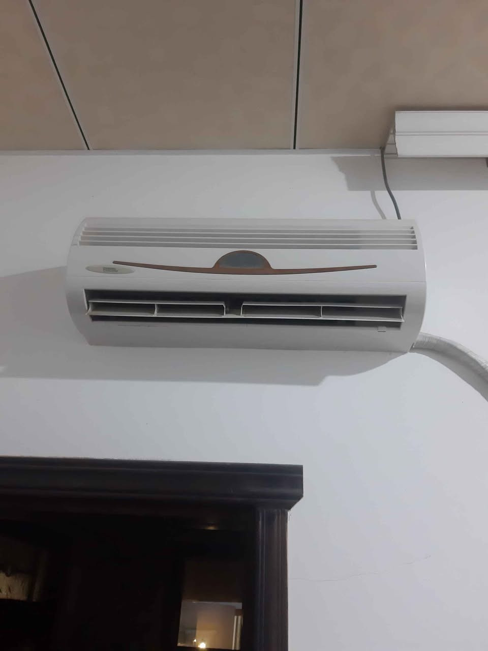 سبالت عدد اربعه كلش نظيفات اخو الجديد على الفحص سعر مناسب اربعتهم  ٨٠٠  الف دينار بيهن مجال للشراي حجم طن واحد للاستفسار الاتصال على *********** بيه واتس مكاني زاخو زاخو, دهوك
