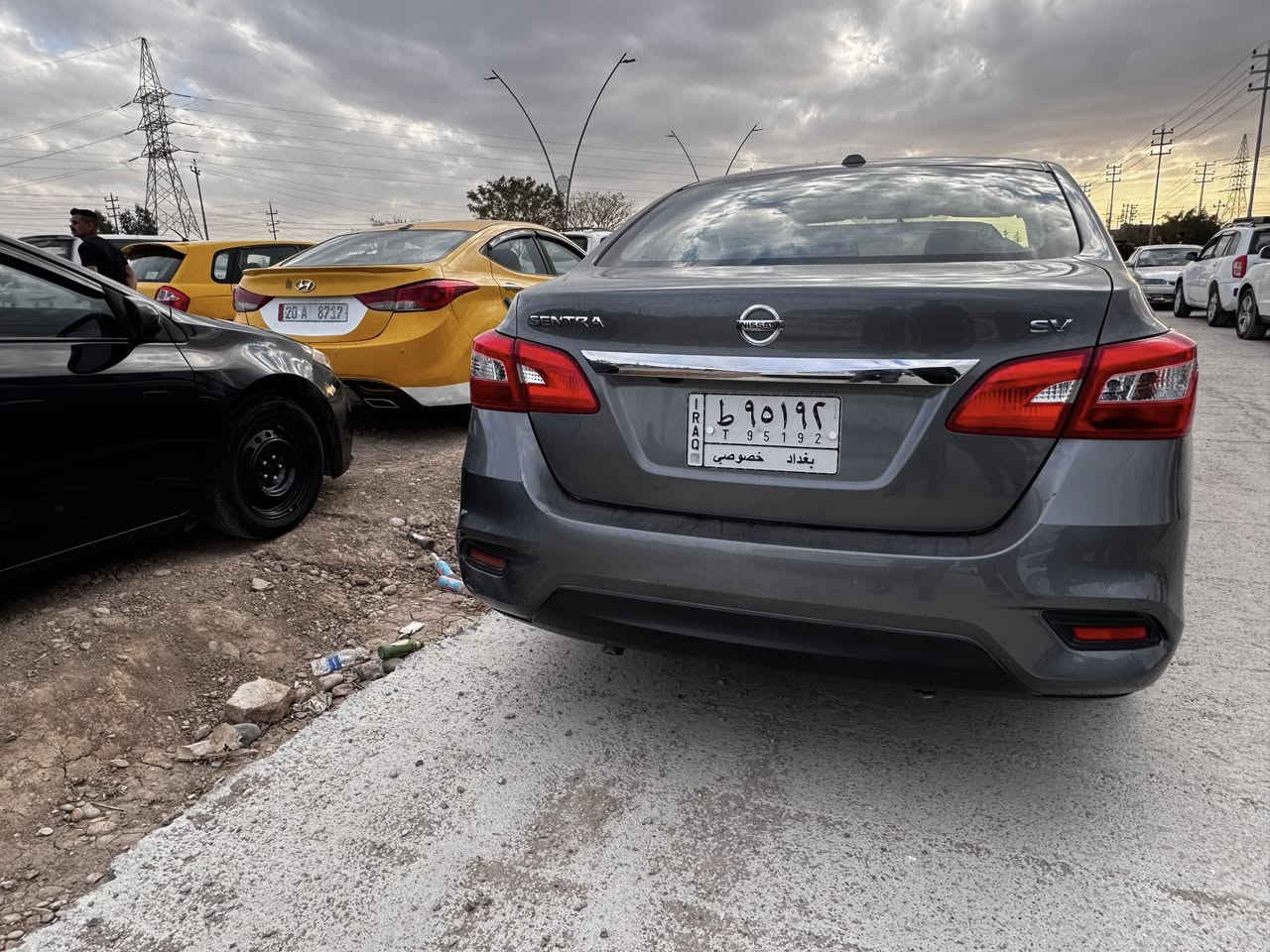 نيسان  سنترا بغداد 2018  Nissan Sentra فئة SV وارد امريكي اللون فيلي
ضررها خشم الجاملغ الايسر بدون دواخل شرط صور الحادث والسونار مرفقة بالمنشور 

المحرك + الكير + التبريد والتدفئة شرط الكفالة
نظافة حدادية الصدر 90 %
مواصفات:

بصمه تشغيل + بصمه أبواب + بصمه جنطه 
ثلاث انظمة للقيادة Eco + sport +عادي 
مكينة 1800 كبير اقتصادي
مانع انزلاق
شاشه +كاميرا بلادية
شاشة اعطال
تحكمات سترين جهتين
رادار 
مثبت سرعة
حجر بيئه
ويل كب حجم 16
تبريد بيانو
سستم صوت bose
إدامة كاملة للسيارة والمكينة وغرفة الاحتراق
عداد المسافة ١٣٠ 

السعر ١٠٧ وبيها مجال 

العنوان: بوابة بغداد - ديالى   

رقم الهاتف: *********** 
متوفر واتساب
