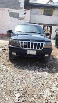 شيروكي • ٢٠٠٠ • حي اور