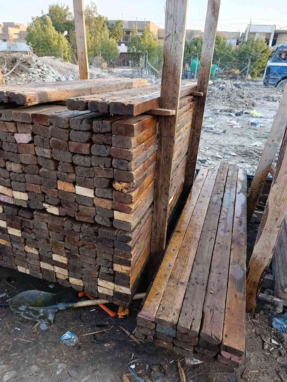 السلام عليكم بقار للبيع كله تارس 2*4و3*3جميع الاطوال 
العنوان بابل حي العسكري للاستفسار 
***********
