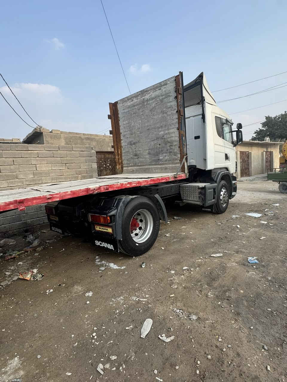 سكانيه لبيع رقم بصره تلث لوحات بسنويه كلاب مكينته نجكسن كير عادي ألفين وخمسه راس تخم تاير سياره جاهزه من كلشي موقع البصره زبير ***********
