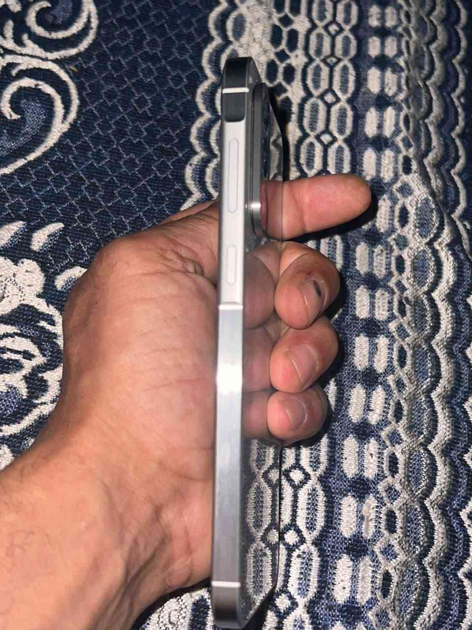 موبايل .كلاكسي.A56.Rm.8.ذاكره.256.نضافه فول موبايل مستخدم اسبوعين نضيف حيل سعرو 450الف قفل ملحقات كامل ***********
