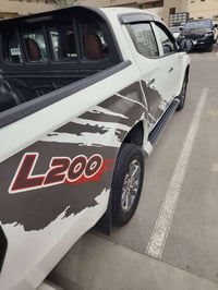 متسوبيشي l200 موديل 23 بسمي فول داخل ماروني كاميرات صاج فور ويل دوسات....
