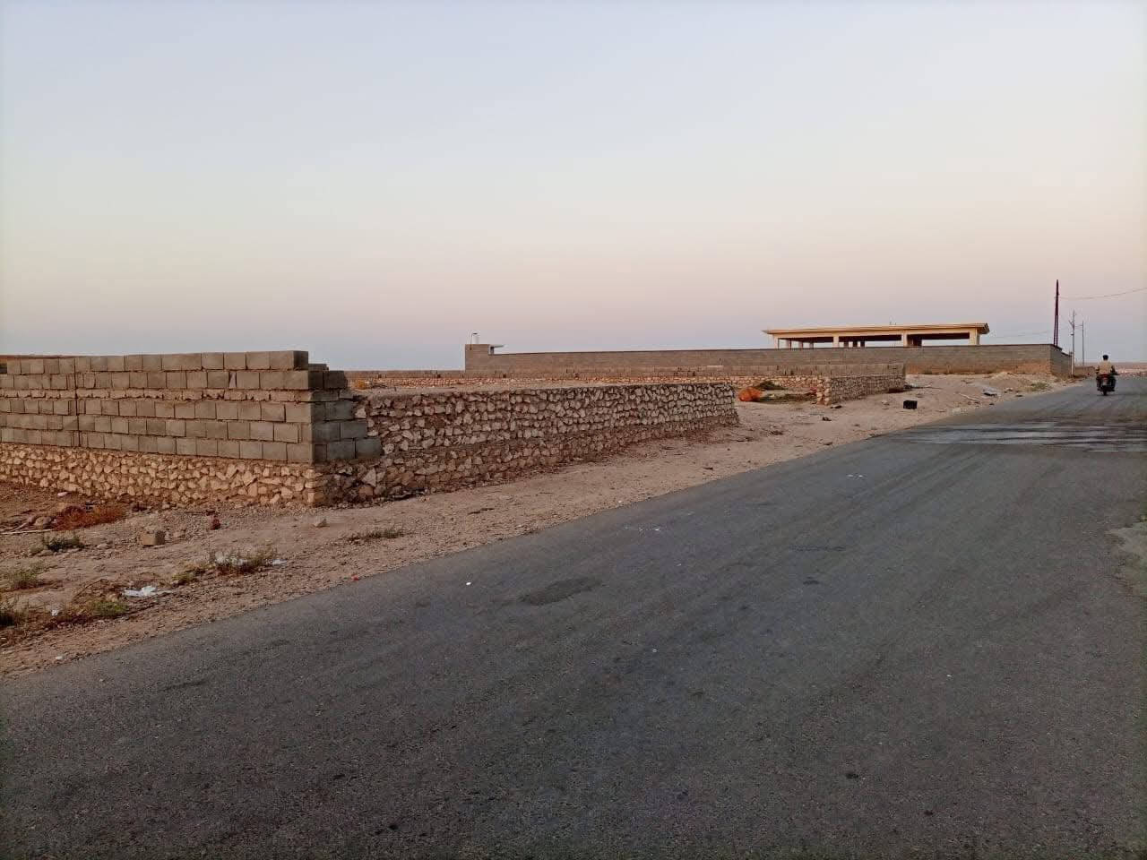 السلام عليكم.. قطعه ارض للبيع قرب الحولي مقابيل دور الارامل في حديثه بتجاه السد  مساحه القطعه 1000
مسيجه وكامله واصله مي القطعه بيضاء مكفوله غير مسجله في الطابو 
 السعر 15مليون نقد وترهم بقدميه ٣ مليون وقصط ٥٠٠ بالشهر  

***********
***********
