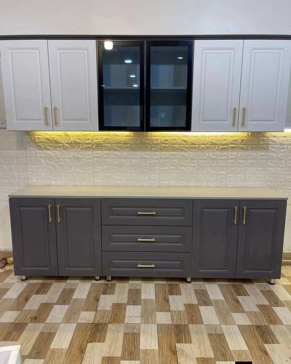 كاونترات لبيع خشب تركي hdf درجة اولى ضمان 4سنوات مع خدمة توصيل مجاني ***********
