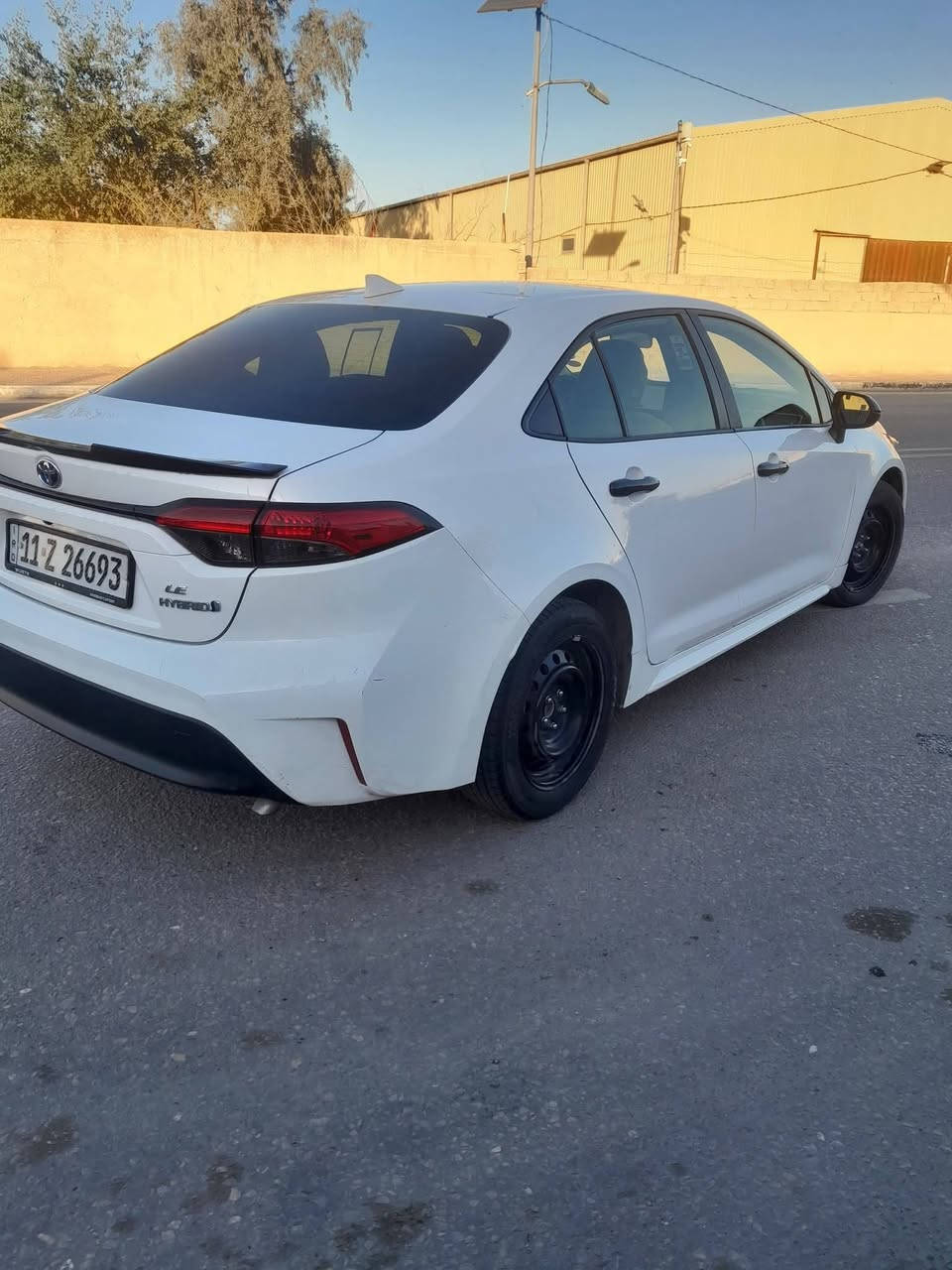 كورلا 2023 هايبرد وارد امريكي
سيارة مال جناي مو ابو معارض اخوان 
سياره ماشية 35الف 
حادثها جاملغ امامي ومبدل بلادي 
شاشه كامرا خلفيه حساسات كامله
سياره انضف من الصور تجي وتشوف 
مكان سيارة كربلاء ورقم بغداد باسمي 
سعر 148 
للاستفسار اكثر: ***********
