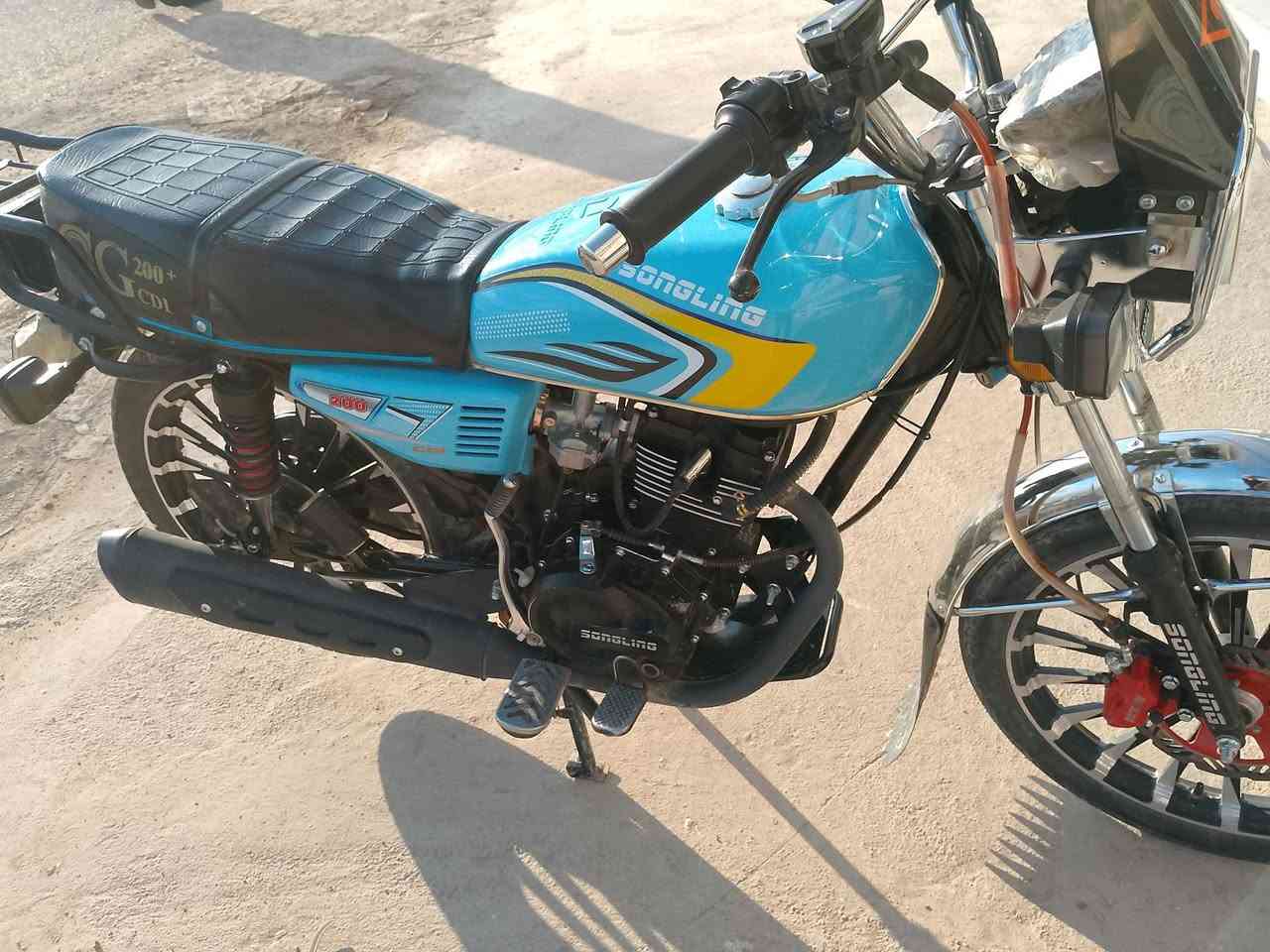 سلام عليكم ماطور البيع موديل 2026
ماصارله شهر من شديته بعده زيرو 
كلشي شغال ماعوزه برغي 
العنوان تكريت الديوم 
رقم ***********
