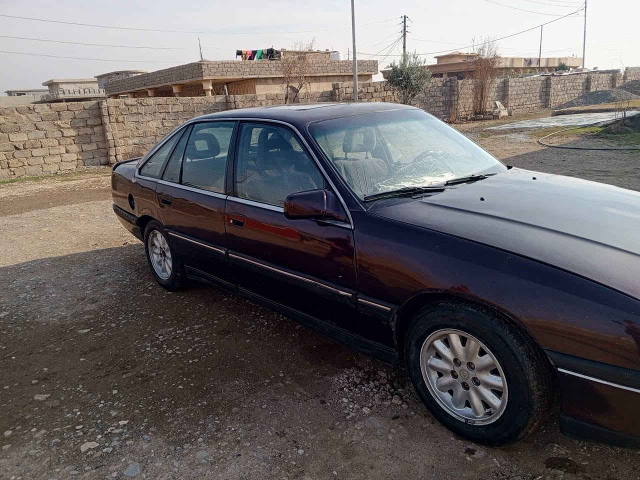 اوبل سيناتور موديل 1991 حجم 30 محرك 6 فل رقم نينوى اخضر تحويل من الشرعي كابون مامسجلة السعر 13 وبيها مجال 

للإستفسار ***********
