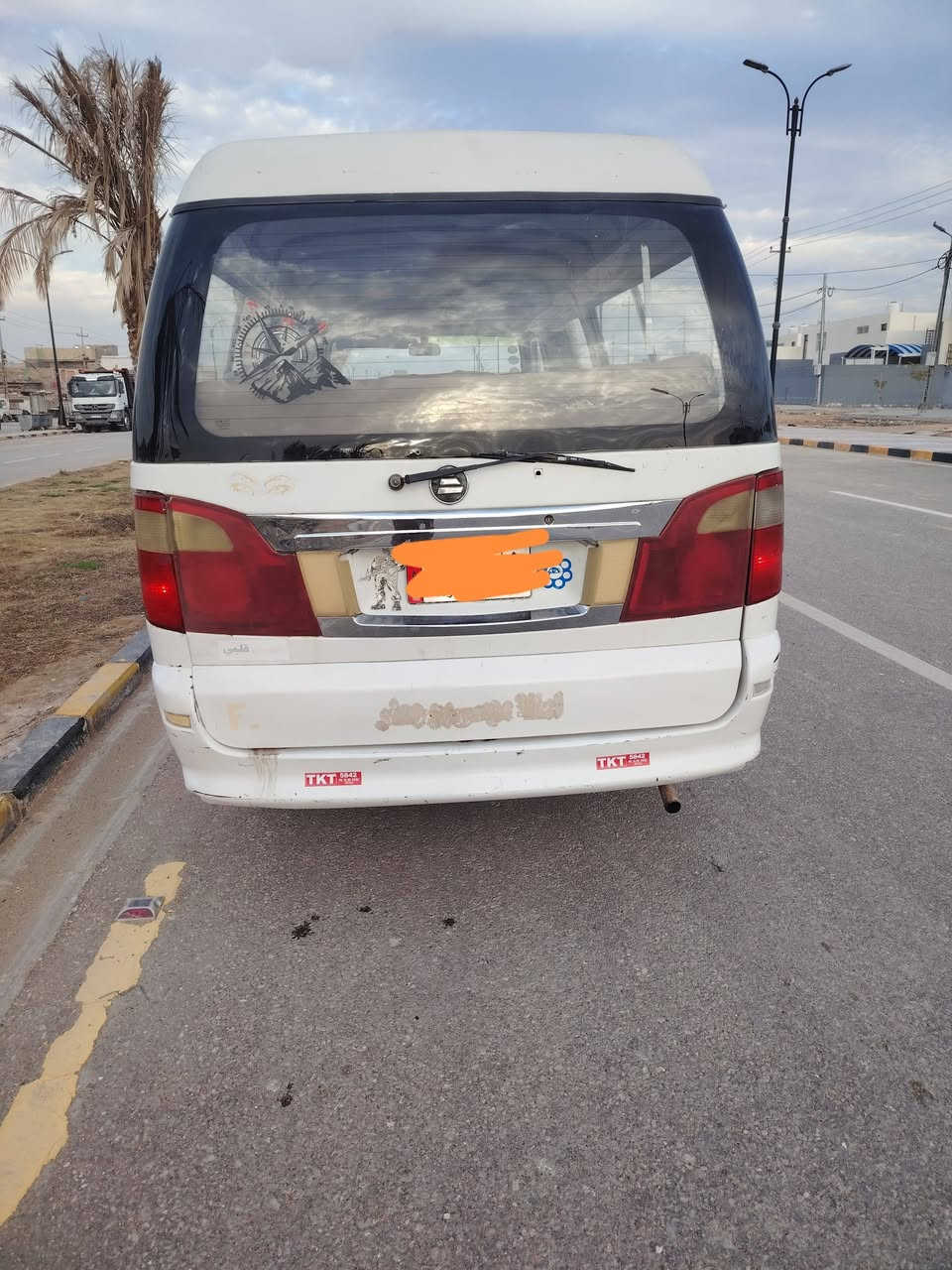 السلام عليكم فتون للبيع  موديل 2017سياره  مكينه ياباني 2500مجاول  وكير جدد  سنوية عضم  عاج  سعر 38وبيه مجال حك الجيه العنوان النجف كوفة مامتواجد ع الفيس الاتصال على الارقام *********** 
***********
