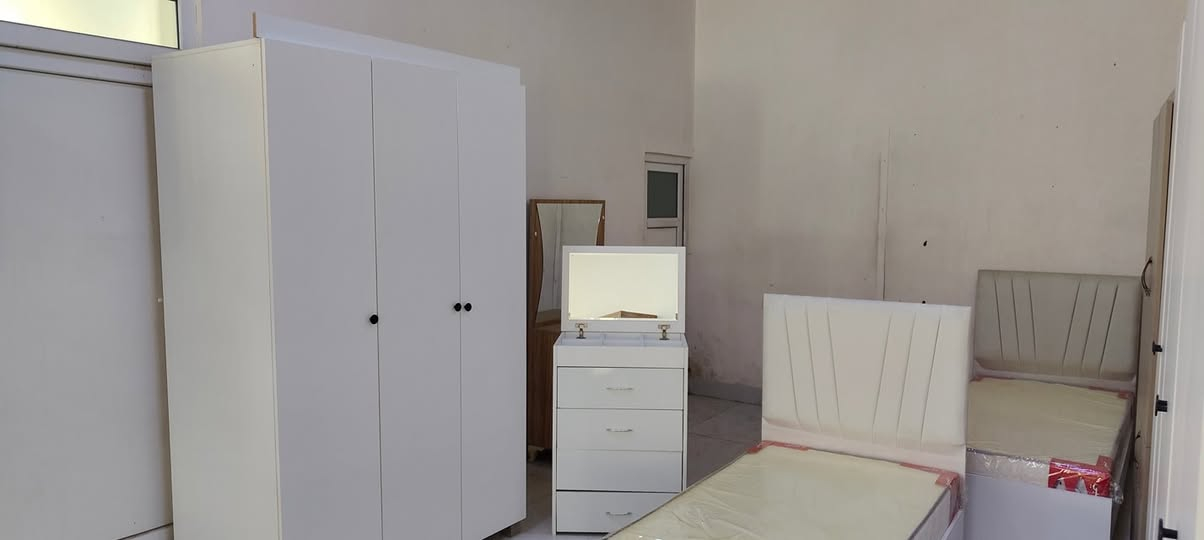 سڵاو ژوری نوستنی گەنجان کانتۆری 3 تاک مێز توالێت سیسەم دۆشەک دەست کرد خۆم دروستم کردوە بە کار نەهاتون لەهەموی خۆشتر  سعری بەس پارەی کانتۆرەکەیە  کۆمینتێ بنوسە نرخو زانیاریت پێ دەگات بە نامەیەک
*********** viber 
*********** viber
*********** korek
ناونیشان سلێمانی کانی سپیکە خوار مەعمەلی
غازەکە سەر جادەی پاسەکان 
گە یاندنیشمان هەیە بۆ هەمو شارە کان
گۆڕینەوەش ئەکەم بە کەلوپە لی ناوماڵ
