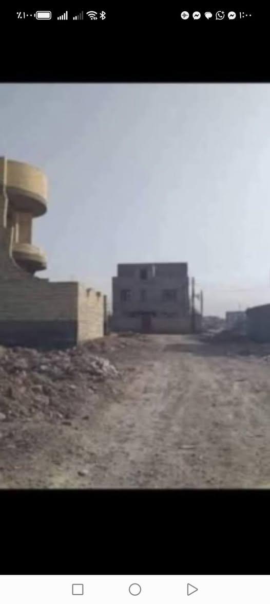 #السلام_عليكم_ورحمة_الله_وبركاته 
  
نتعامل ببيع وشراء مقاطعة 10/2/10/3 /1/2
طابو ملك صرف طابو البياع 
 #السعر_ ال ١٠٠م     من 30 مليون وتوصل ٧٠   مليون وال  ٢٠٠م ضعف السعر وتوجد 125م  سعر من 60 إلى 120 
وال250 ضعف حسب الموقع  
هذه صور حديثة من الواقع 
لمن لا يعرف  التفاصيل اليكم تفاصيل المقاطعتين 👇👇👇 

الموقع مبين في الصوره 
وهيه منطقه حديثه الفرز
#موقعآ
خلف التكيه سابقأ كليه السلام حاليآ .
خلف شركه اسكانيا 
خلف كفاءات السيديه 
وخلف التراث وتمتد وتصل الى حدود منطقه الدوانم 
طبعا اسعارها مناسبه جدأ والبناء مستمر فيها حاليآ ويتزايد  السعر يوم بعد يوم والحمد لله 
وتستلم عليها قرض واجازه البناء 

واسم المقاطعه /10/2/ و /10/3
منها مساحات50م 62م 100و 250 متر و 125 متر و150 متر 

#ملاحظة/ لا لا لا نتعامل بالقسط

#ملاحظة/توجد قطع مميزة ركن أو تجارية أو مع تشجير
 #موقعنا__الفرع الاول شارع 40 مقاطعه 2/10 
#الفرع_الثاني_البياع_مجاور_طابو_البياع
يوجد تعقيب للمعاملات ولمن يرغب في تثبيت حدود او تسيج القطع 
والكل من يرغب بعرض عقارات لدينا فقط عليكم ارسال كل التفاصيل على الخاص أو فايبر او واتساب وبل خصوص اصحاب آل مقاطعتين الكرام 
من يرغب بل بيع وشراء او عرض قطعته نحن في 
خدمتكم للإستفسار . يتوفر فايبر و واتساب .   

#ضرغام_الياسري_***********
_***********
 #شركة_الثقة_للعقار_🏣
