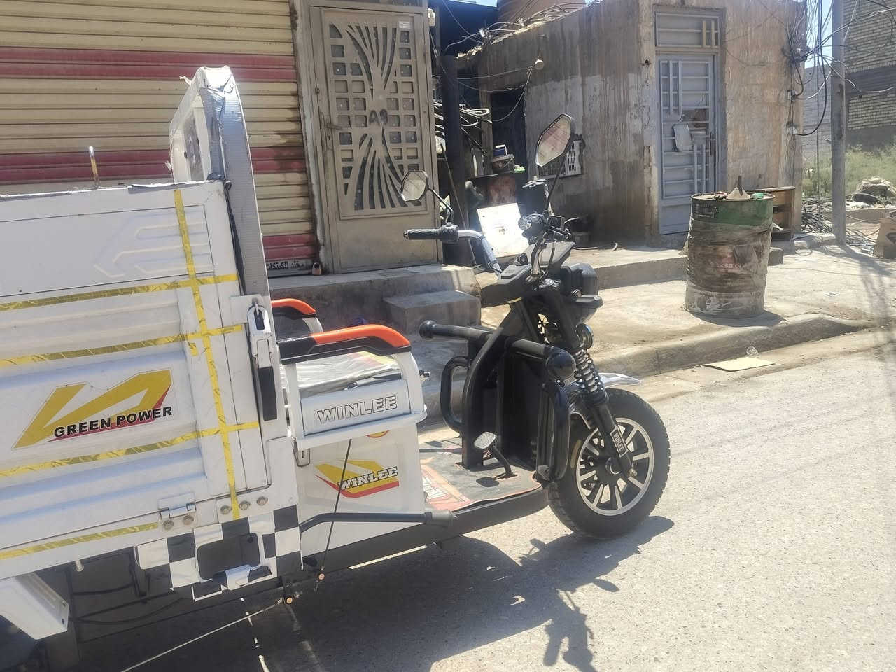 متاح ستوته شحن موديل 26 كامله اي نقص ما بيه  سويجين + بصمتين السعر مليو و300 بغداد الجزيرة السياحيه هاتف ***********

