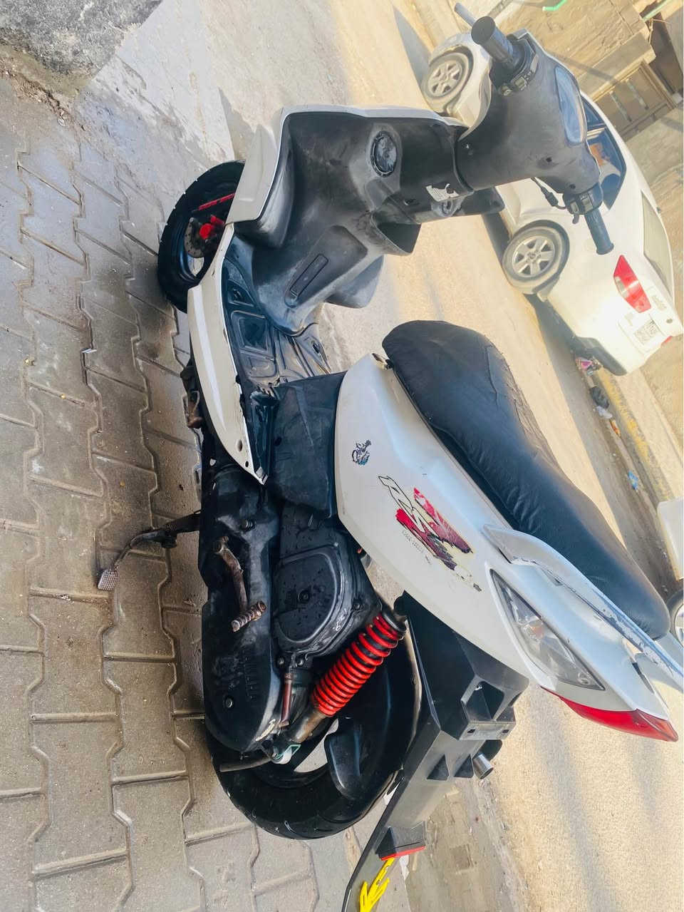 حبي دراجة نضيفت مابيه أي نقص كلشي شقال بيع سلف هندر كهبائيات شغاله كله 

عنوان الحيانيه تأميم 
رقم *********** البصرة, العراق
