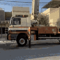 قرية الغدير الأولى • صب سقف أرضي • تصميم تنفيذ إشراف