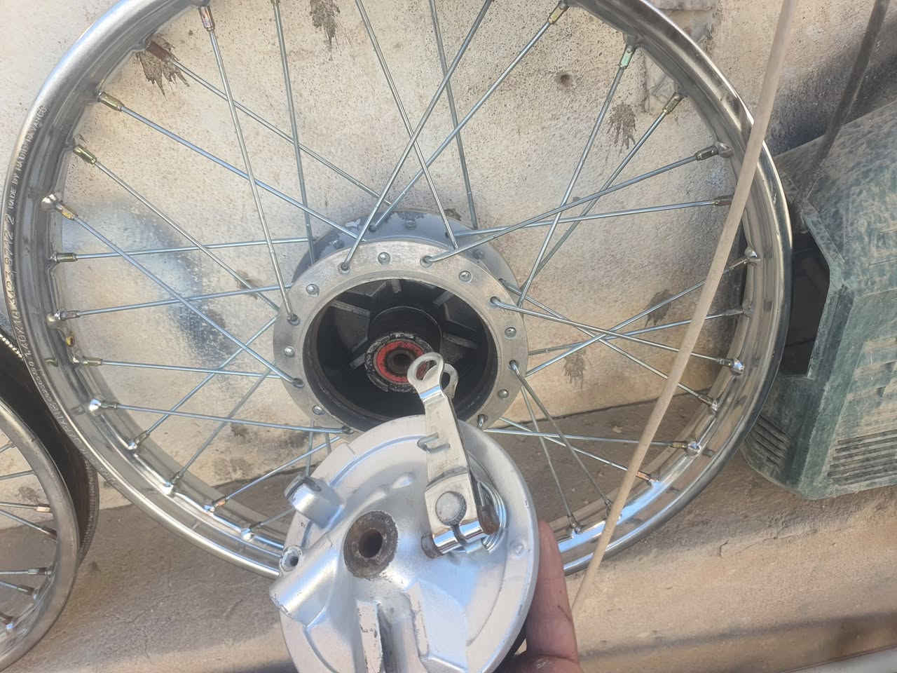 ويلات خلفي امامي مال نامه مستخدم
سعر وباقي تفاصيل ع رقم او خااص
***********
