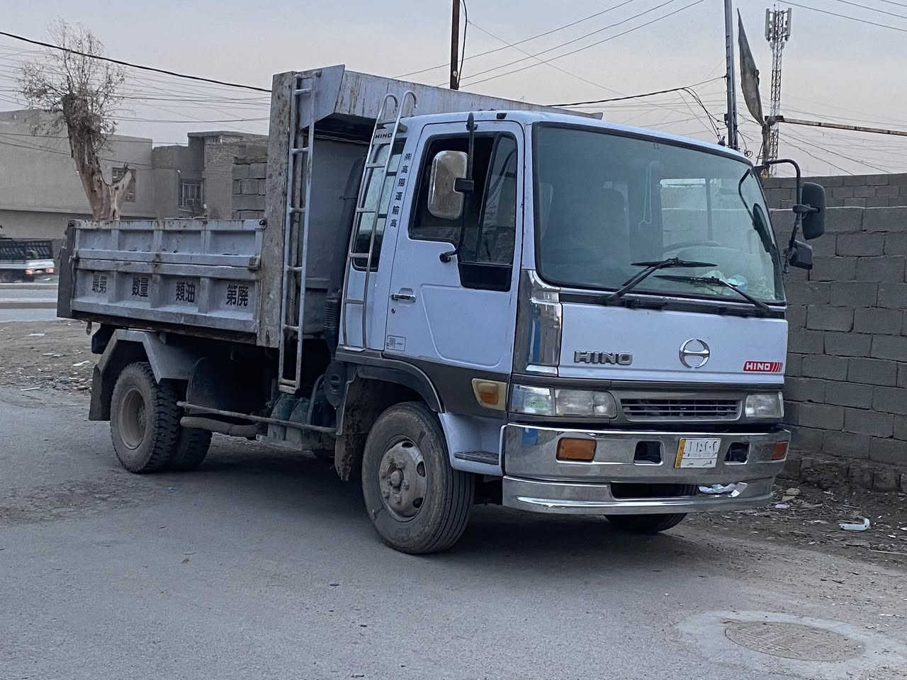 للبيع هينو انكر قلاب بلادي موديل 95مكفول تحويل مباشر  رقم مثنى مشروع وطني للاستفسار الاتصال على الرقم 
***********
