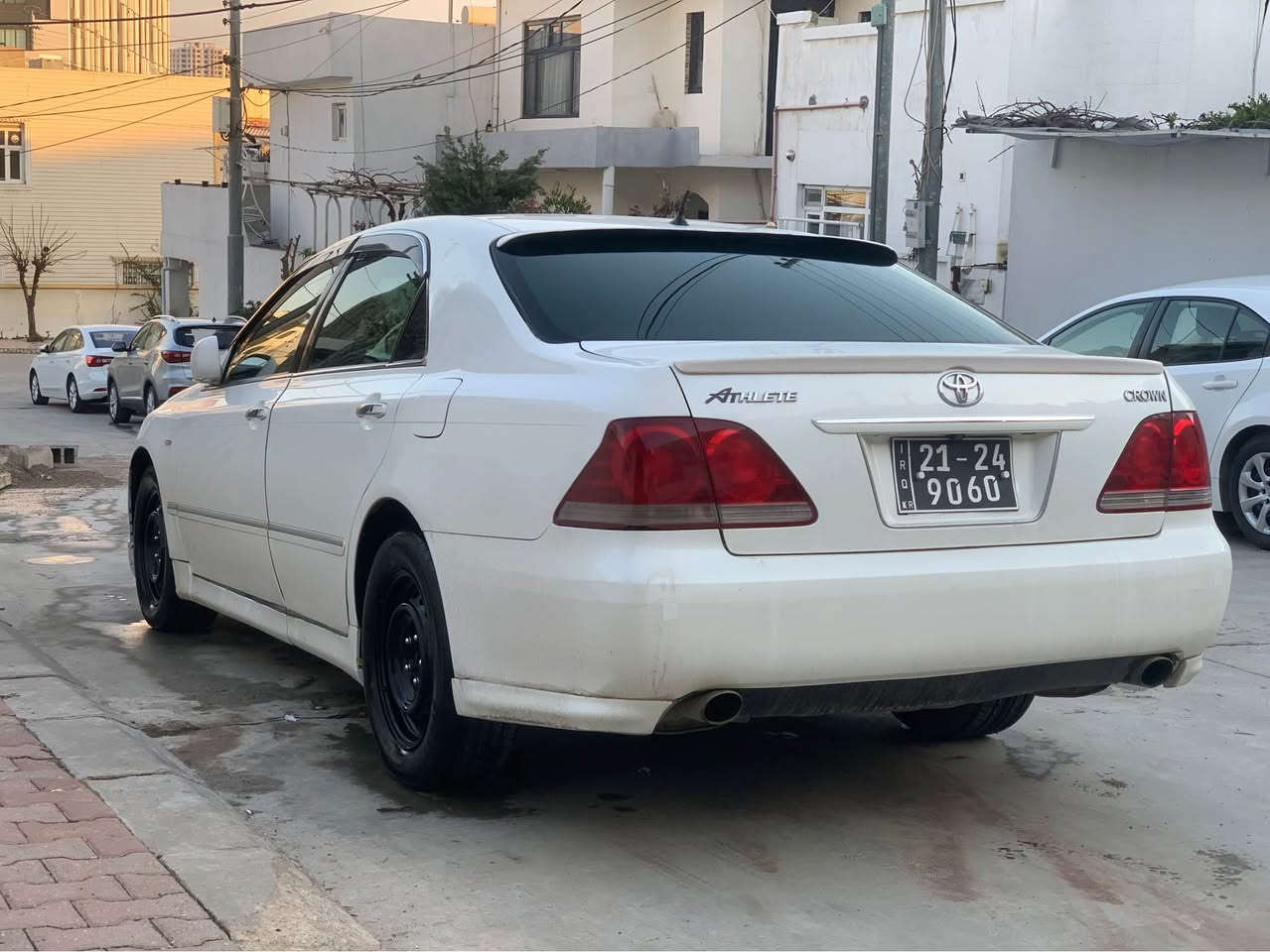 سڵاوی خوایگەورەلەهەمولایەک
شاهینە سپۆرت براوەبراوە
گێڕ گەورە مەکینە بچۆک
٢٠٠٧بەسمە رەساسی
مەرخوبی بازار 
٤ دووگمە ناو رەش
نمونە لە جوانی ١٧٠هەزار رۆشتوە
ساجەکانی نەشکاون ناوی زۆر جوانە
تەبرید سارد و گەرم ئیشەکات
پێشی کامل کراوە بە زینۆن
تاقم تایەو ویل ١٦ لۆک لە ژیرایە
کۆد بۆ کراوە سەیارەکە
گێڕوو مەکینە ٤ فیتەر بینە لەگەڵ خۆت
٥٠گەڵا مەجالیک کەم
لە سلێمانیم
***********
*********** السليمانية, العراق
