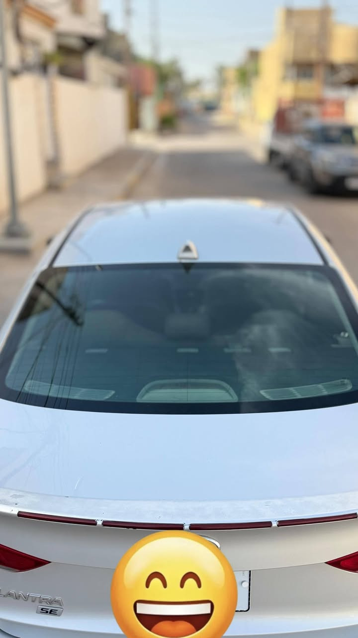 سلام عليكم كل عام والجميع بخير النترا موديل ١٧ وارد اميركي بيها ٣ قطع سيارة حلوه تبريد شغال حلو ما باسمي شخصيا رقم بغداد  انكليزي استخدام مال بيت  السعر ١٠٥  رقم الهاتف  *********** بغداد الثعالبه
