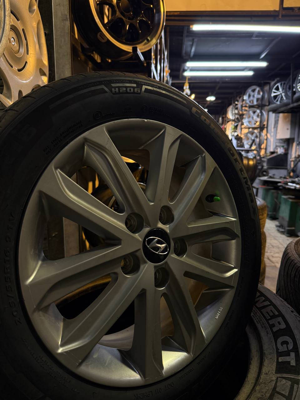 سلام عليكم ويل كب حجم ١٦ للبيع مع اطارات جدا نضيفات  سعر تخم ٣٠٠ بيع او مراوس مكاني بغداد  
***********
***********
