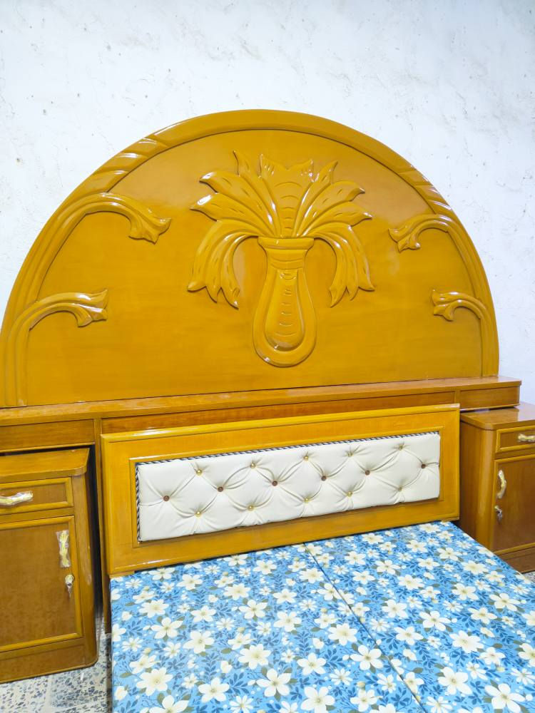 غرفة ام 5 تزكام صاج نضيفه جدا سعر 850 وبيها مجال الشراي يتصل مكان نجف حي الجزيرة *********** النجف, العراق
