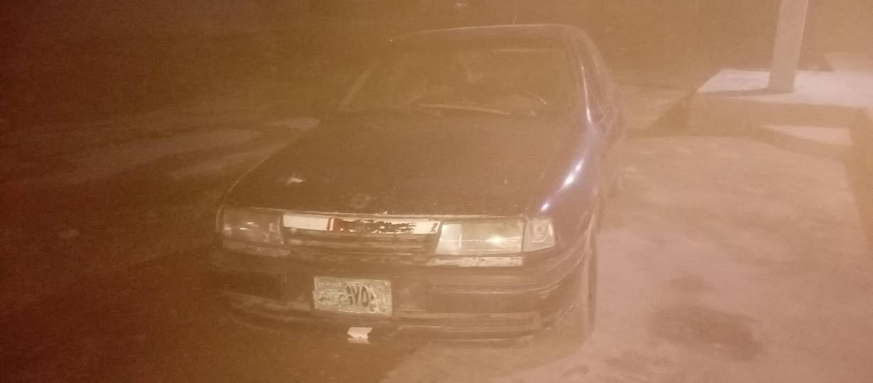 فكترا حجم 20كيرمحرك شرط كابون بانزين سنويه خضره تحويل وكاله شرعي بكياره صدر تعبان سعرها 17وبيها مجال ***********
