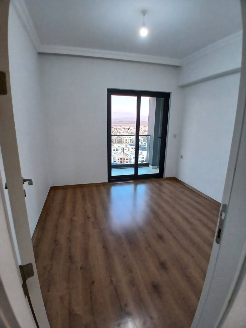 السلام عليكم متوفر ستاف تنسيق شقق وبيوت  
@إشارة *********** واتساب
