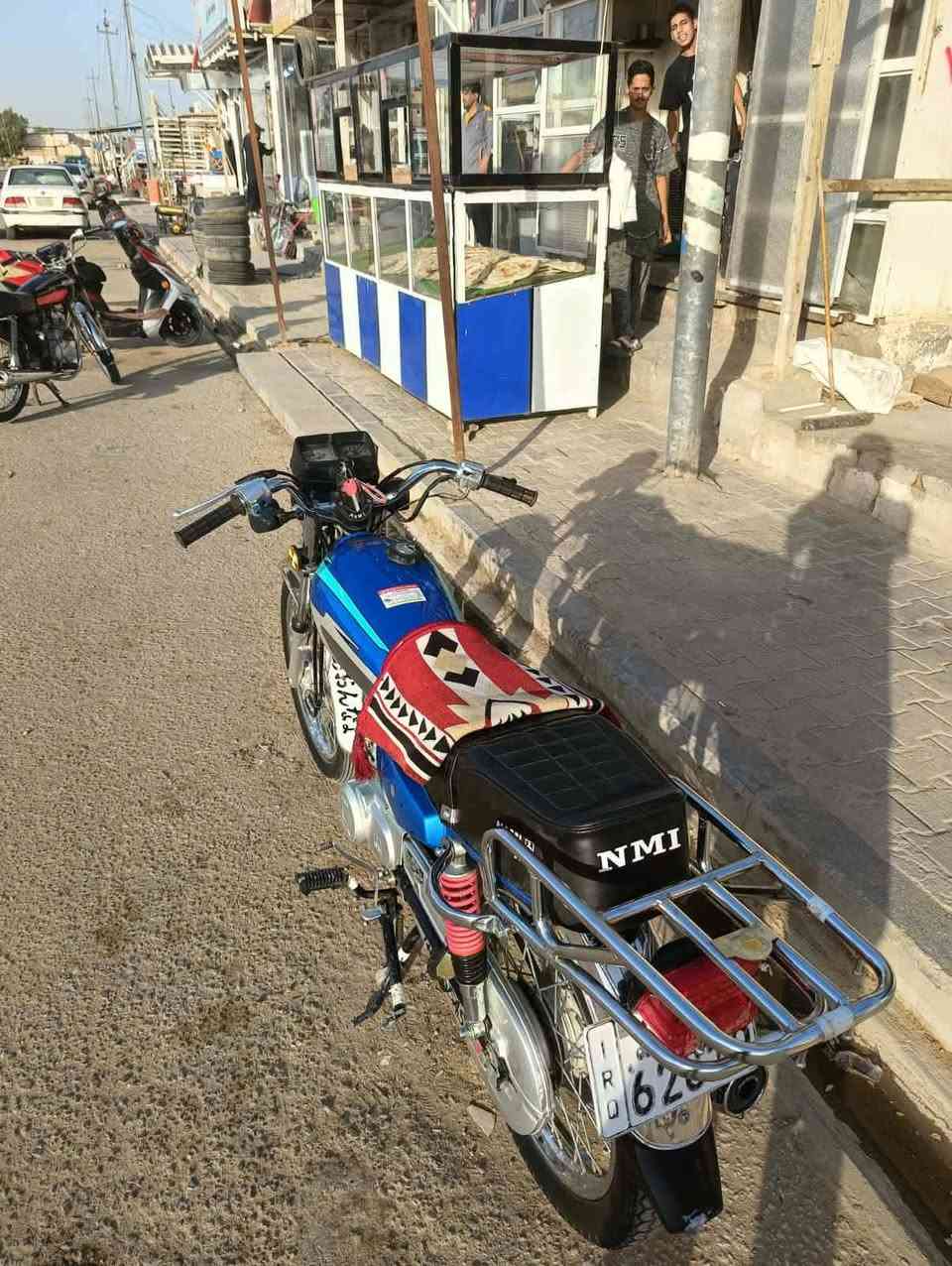 السلام عليكم دراجه اصولي للبيع رقم وسنويه وملصق هزه سنويه لل2030 مديل الشاصي 2020مديل الأغراض 2025كلهن وي المحرك مكينه ما مفتوحه كهربائيات كلهه شغاله السعر مليون و100 العنوان كوفه نجف
للاستفسار ***********
