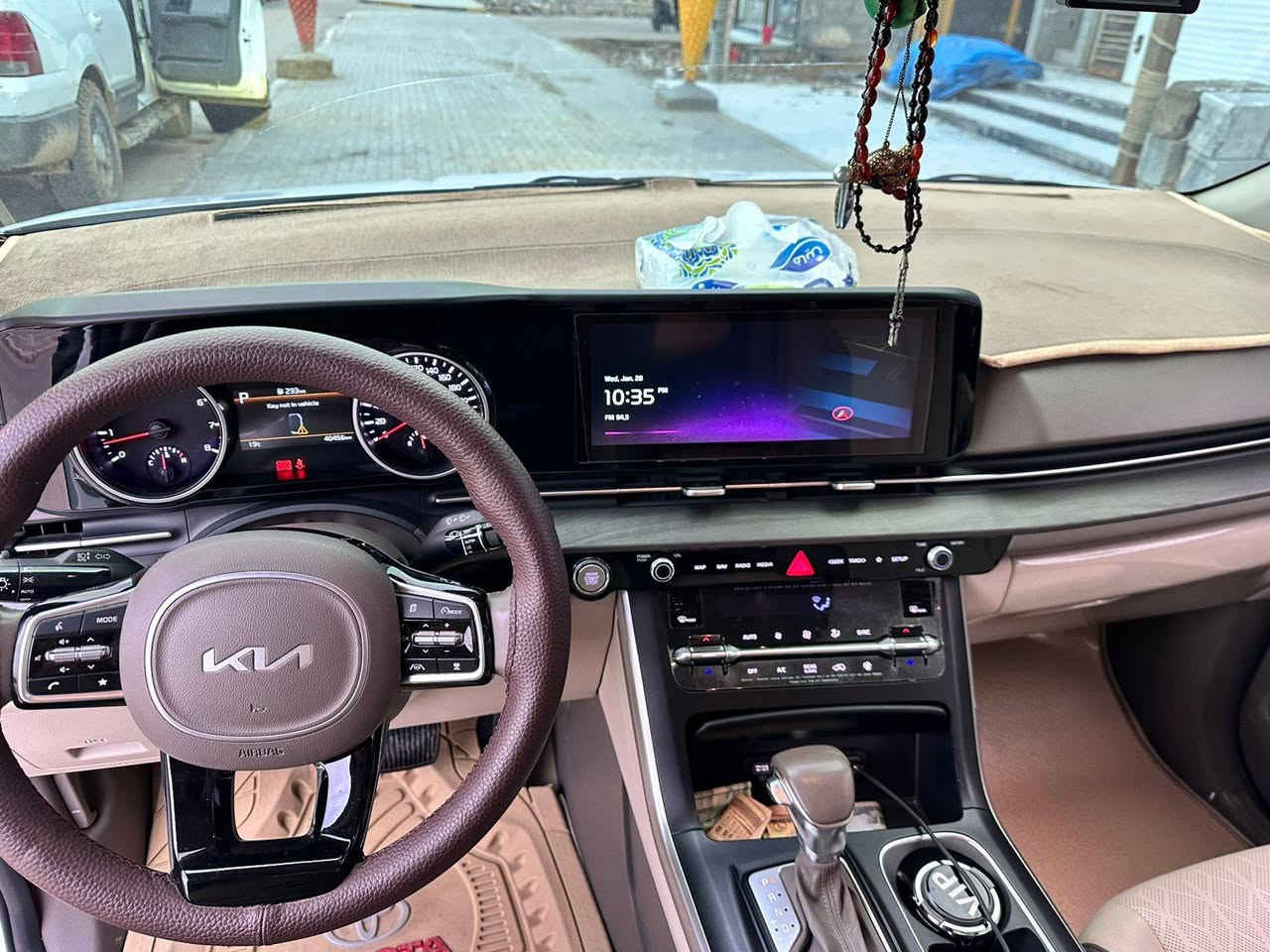 سلام عليكم خوان سيدونه ٢٠٢٣ كوري مكينه ٣و٥٠٠ جديده ماشيه ٤٠ الف جاهزه للخير بسمي مكاني بصره ٣ قطع صبغ بكوريه بدون معجون وسعر ٢٧٥ وبيهه مجال للتواصل ***********
