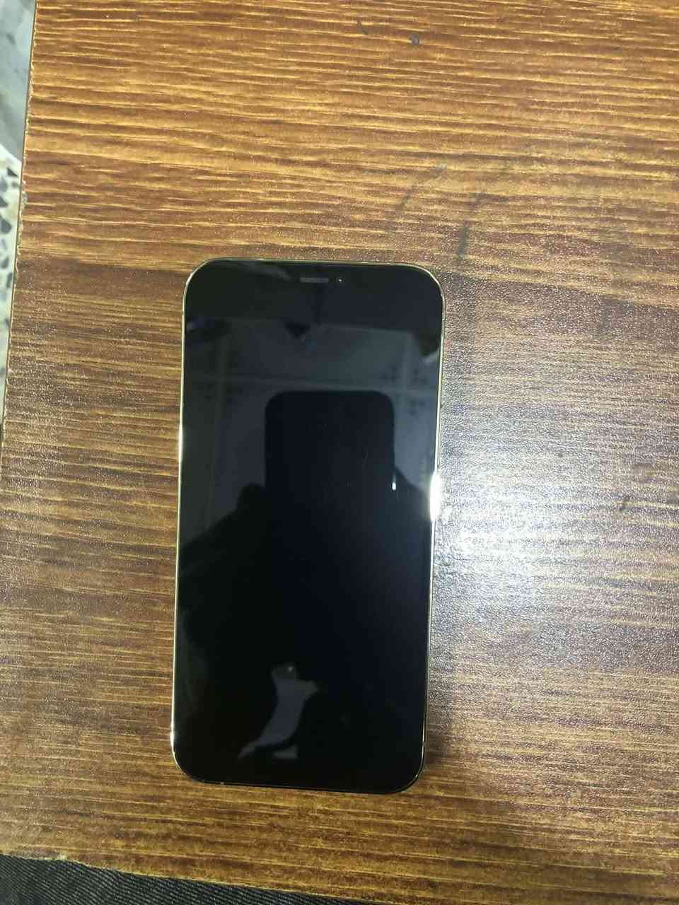 (ايفون) برو موبايل جديد ما (مفتوح بيه كل شيء) بطاريه 75 كله شغال (السعر 300$) بغداد الدوره ابو الدشير رقم الهاتف ***********
