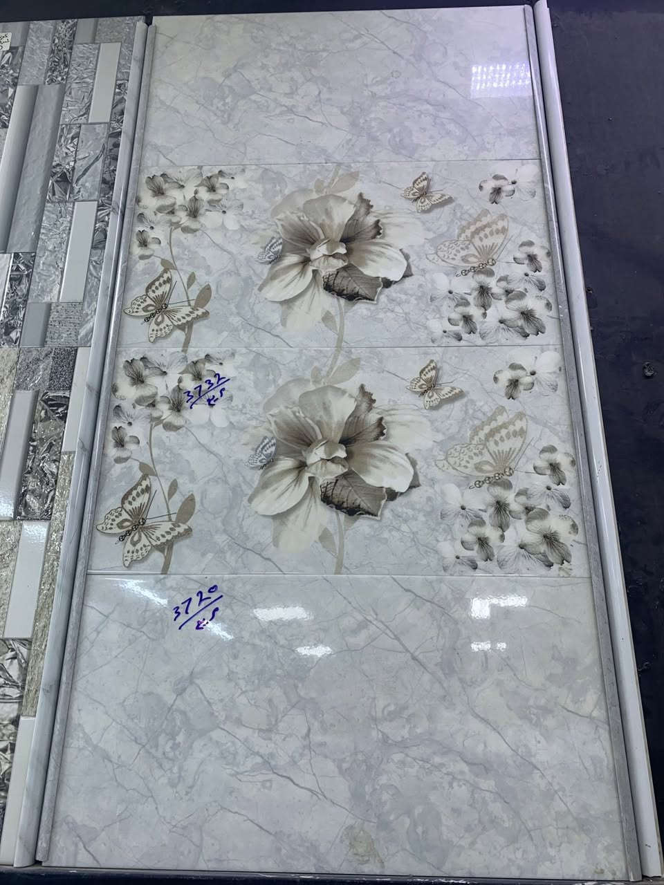 { على بركه. الله }

جدران 30,60

📍 الموقع:
الفرع الأول  [بغداد /الدورة /شارع/المصافي 

الفرع الثاني { شارع هوررجب /قبل مجمع البصمه 

 
📞 للحجز أو الاستفسار: [***********]
{***********}
🚚 تتوفر خدمة التوصيل  داخل بغداد وكافه المحافضات
