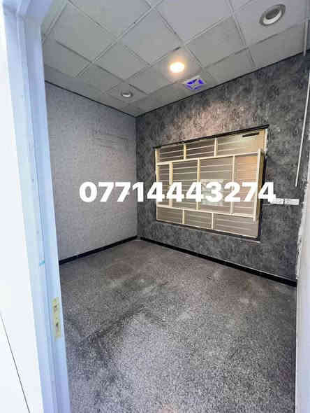 قاعه ارضيه جديده مساحتها 150 م 

تحتوي ع مكتب + خدمات +مناور عدد 2 

تصلح اي نشاط تجاري ❤️‍🔥

الأيجار 800 الف قفل 🔒 

الموقع السيدية الضباط شارع المركز 📍
مجاور التفاح الاخضر موقع ممتاز

للاستفسار اكثر الاتصال بالرقم

***********
