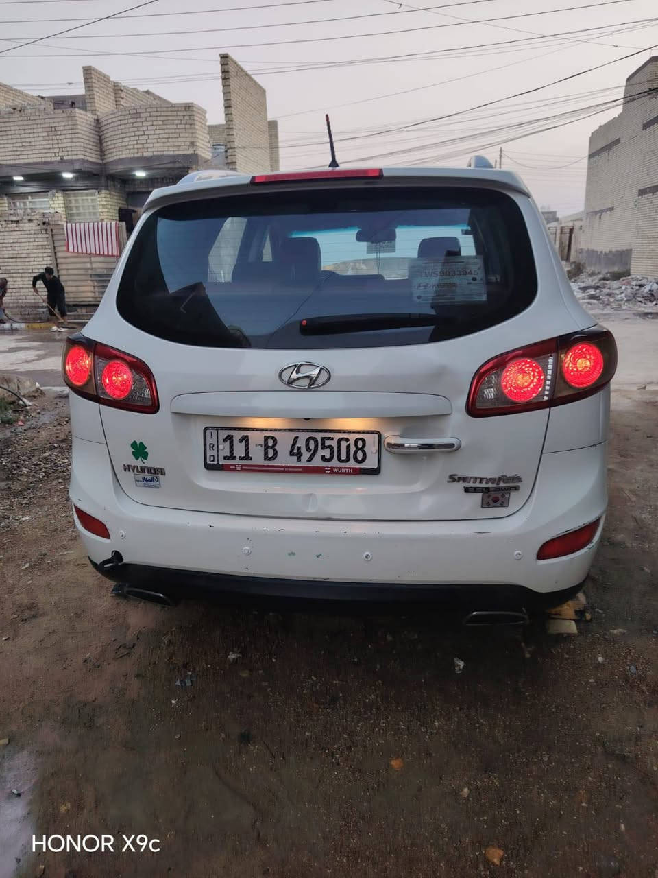 السلام عليكم سنتافيا 2010 خليجي للبيع فقط مواصفاتها فتحه شاشه كبيره كشنات جلد 7 راكب تبريد 3 قطع أشاير بلمري مكينه 6 سلندر السياره جاهزه مكينه وكير وحداديه وتخم تاير وتبريد كله جديد مابيه قطره صبغ بس بيها طخات بصفحه العبري وطخه بلجنطه الباقي كفاله من كلشي السعر143 وبيها مجال / مكاني بغداد الدوره للستفسار ‭***********
