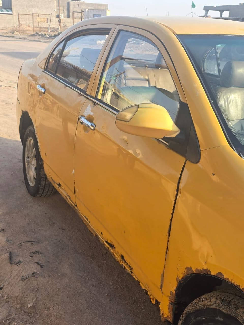 سلام عليكم سياره ليفان موديل 2011رقم احمر راعيه ماندله ابيع كوم حديد اكفلك ع الحرام والحلال السعر 8ورقات وبيه مجال العنوان البصرة أبي الخصيب سياره تشتغل وتمشي وين مايعجبك بس المكينه معلكه ولف تشتغل تك بس رقم الهاتف ***********
