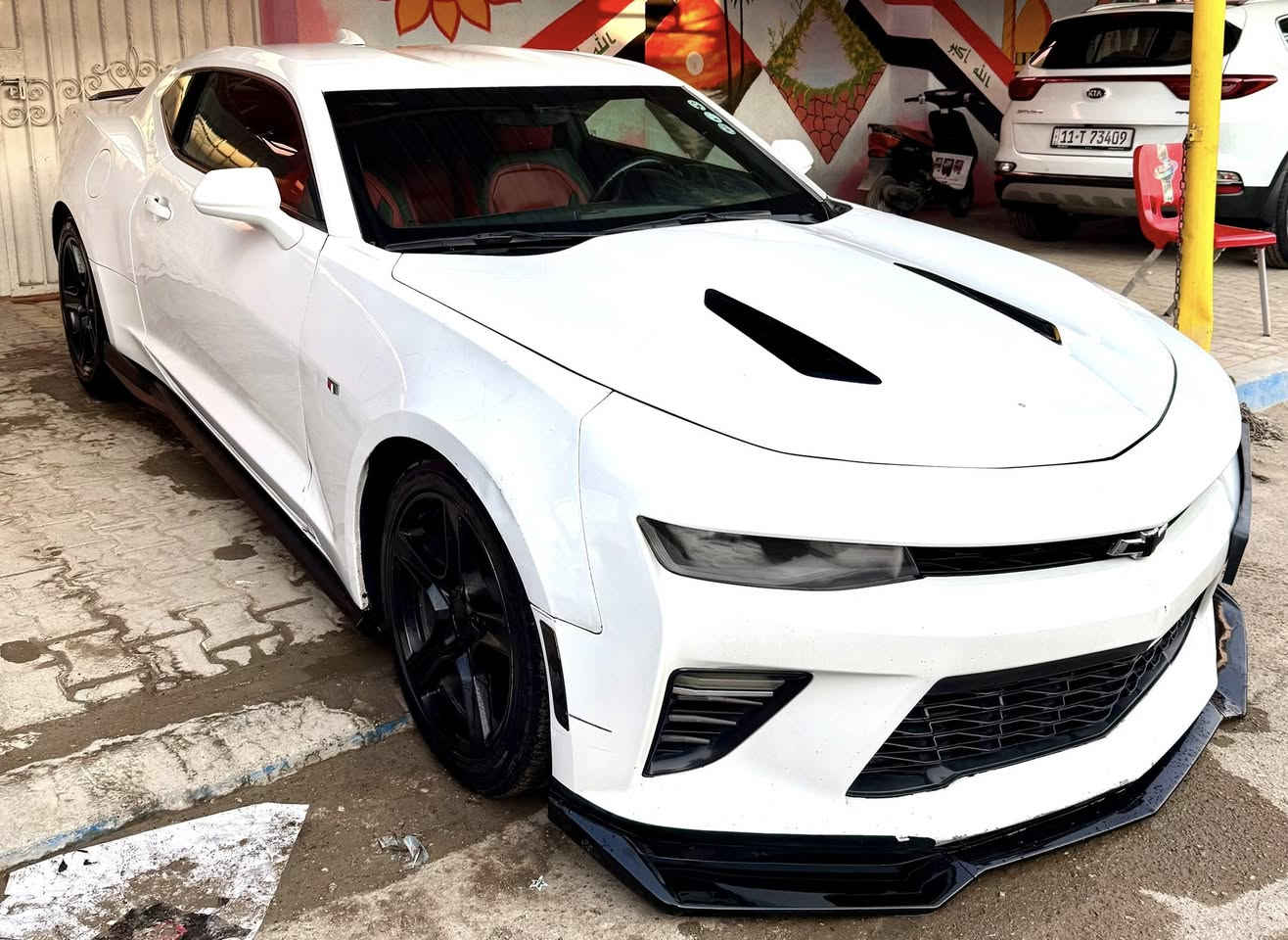 السلام عليكم 

للبيع او مراوس 💯

شوفر كمارو ار اس ✅
موديل ٢٠١٧ ✅
محرك ٦ و٣٦٠٠ نظيف ✅
لون ابيض✅
صدر امامي خلفي نظيف ✅
تحكمات ستيرن✅
شاشه اعطال ✅
شاشه   ✅
سستم صوت بوستن✅
كشنات جلد ✅
كشنات كهرباء ✅
تبريد ثلج ✅
كير اوتو ✅
كاميرا خلفيه ✅
شفتات الكير العادي ✅
٣ مودات قياده ✅

السياره عليها بجم اس اس وبنيد ولايتات حاجب مال ١٨  .

عليها قطعه بيها ٤ برمجات تكدر تبدلهم ع استخدامك إذا جان بانزين عادي او محسن او طلقات او عزم فول من برمجه البطل مهندس حسين ( جنرال موتور) . 

حادثها دعاميه وبنيد وبيها صبغ حاملغ فقط قطعه وحده وعندي سونار   .

رقم اربيل سنويه جديده وهزه جديده شرط التحويل او الوكاله .

مكاني بغداد الاعظميه 

السعر جدا مناسب((١٢٥ ورقه )) وبيها مجال حك الجيه .

***********

أ.مروان النعيمي 

صلي ع نبيك 💯
