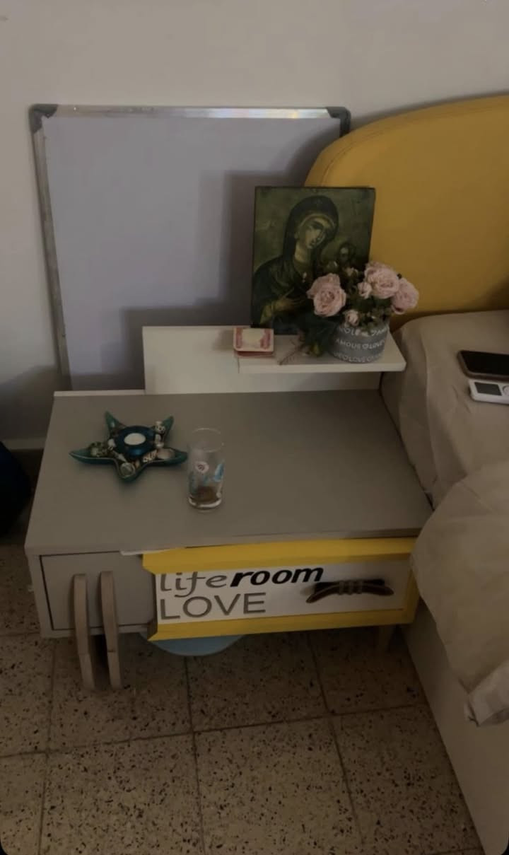 للتواصل
***********
السعر ٦٠٠
من هوم سنتر
